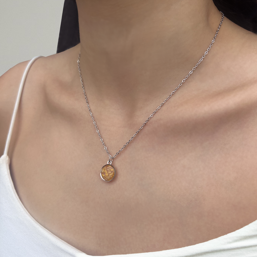 Solaris Pendant Necklace